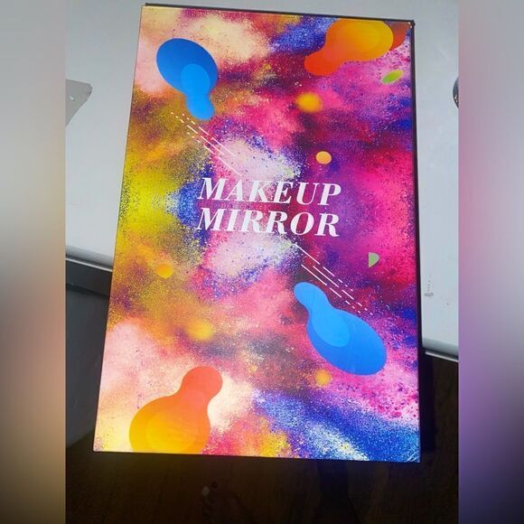 Makeup-Mirror001 21 LED Rotating Vanity Mirror with Lights - White - Picture 2 of 6